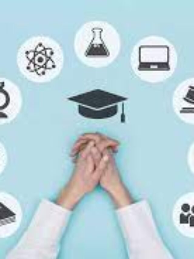 Read more about the article 5 Best Career Options After 12th Arts